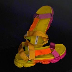Double strap multi color size 6 and 7 sandals